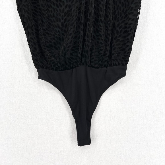 RAMY BROOKE Regina Bodysuit Womens XS Black Velvet Burnout Sleeveless V-neck - Picture 8 of 16
